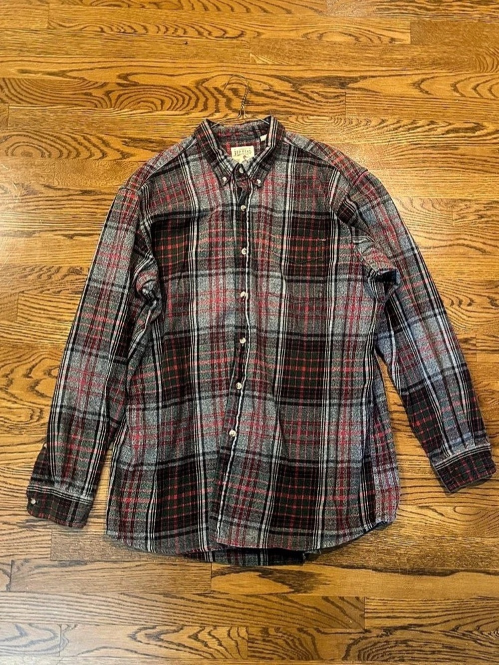 Red Head Plaid Flannel in Gray & Red Size XL